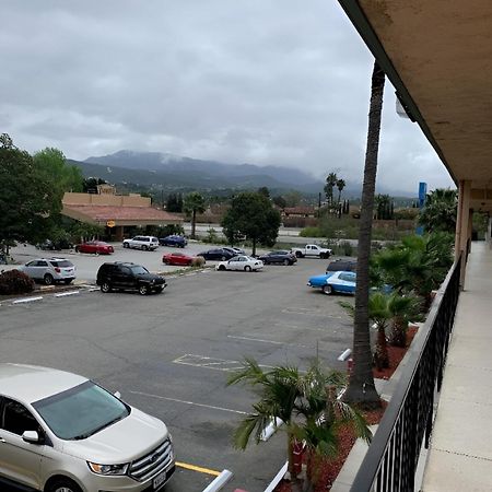 Americas Best Value Inn Thousand Oaks Ngoại thất bức ảnh
