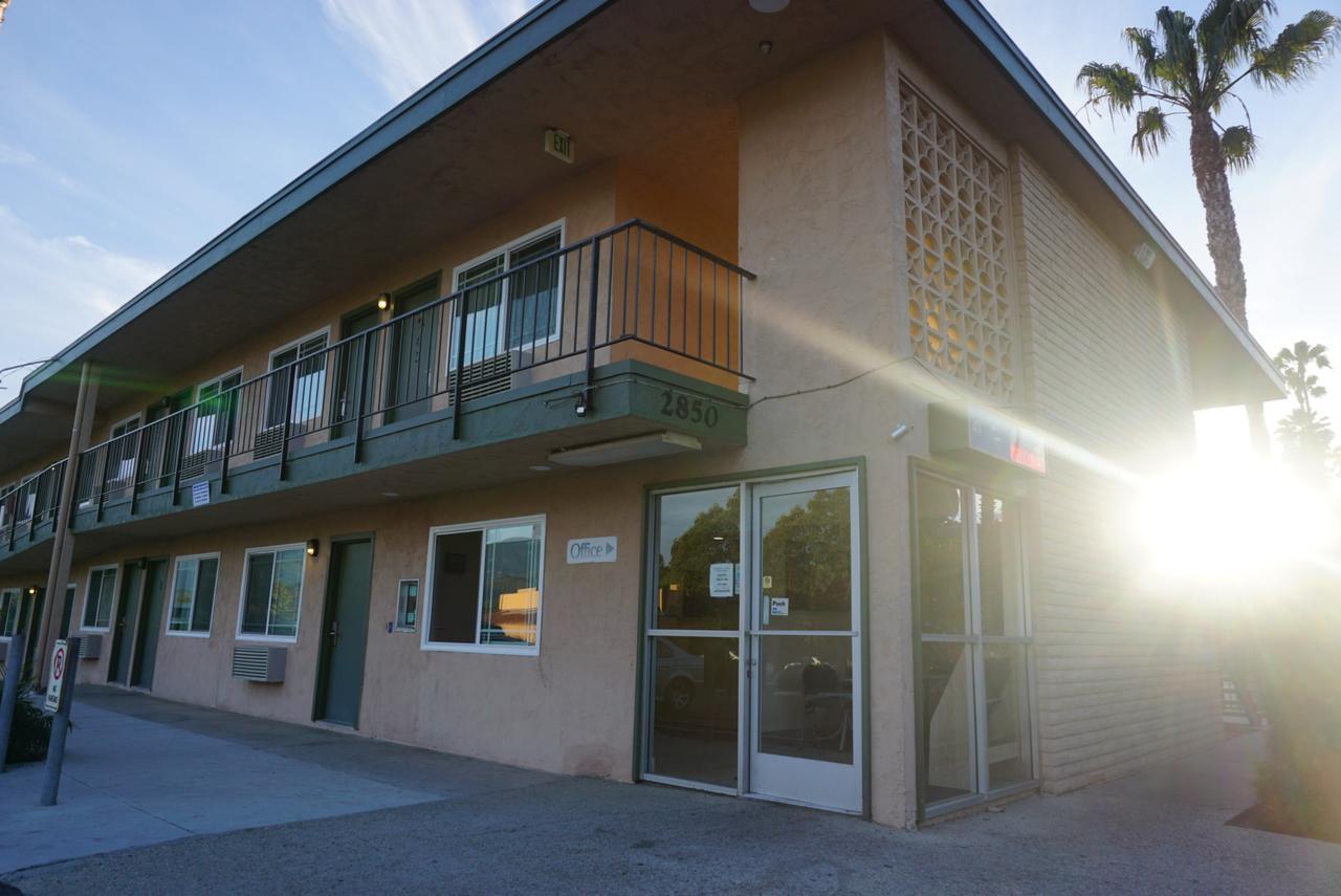 Americas Best Value Inn Thousand Oaks Ngoại thất bức ảnh